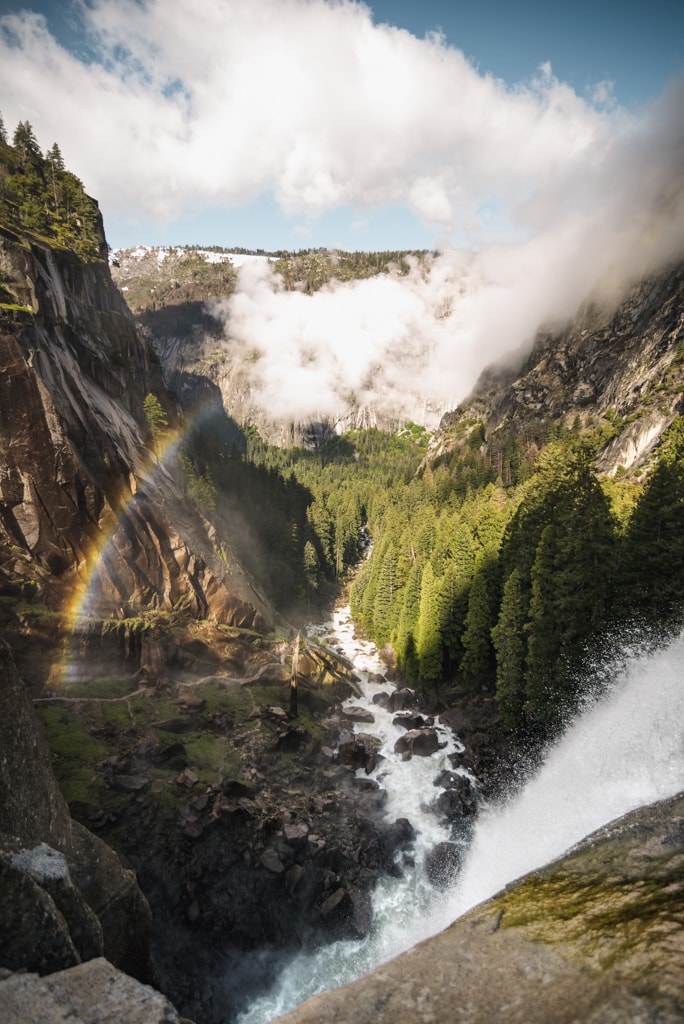 The Complete Guide to Hiking Mist Trail in Yosemite National Park, California